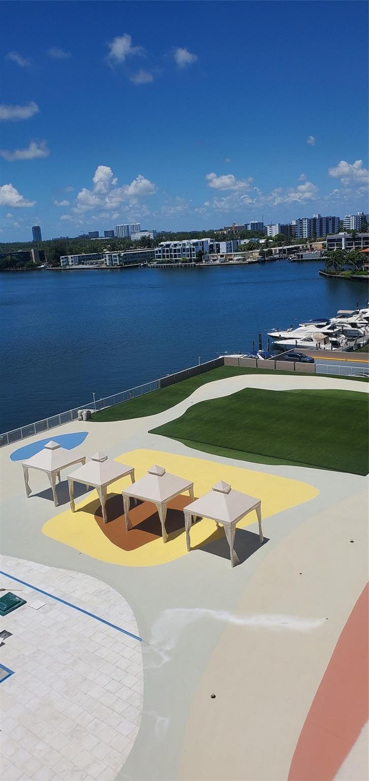 250 174th Street 819, Sunny Isles Beach, FL 33160, Unit 819 - Photo 2