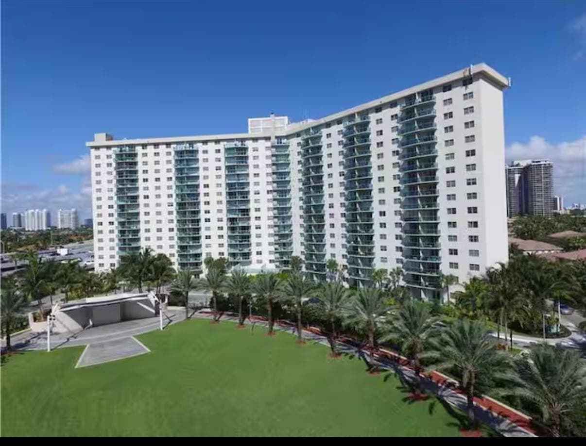 19370 Collins Avenue 301, Sunny Isles Beach, FL 33160, Unit 301 - Photo 1