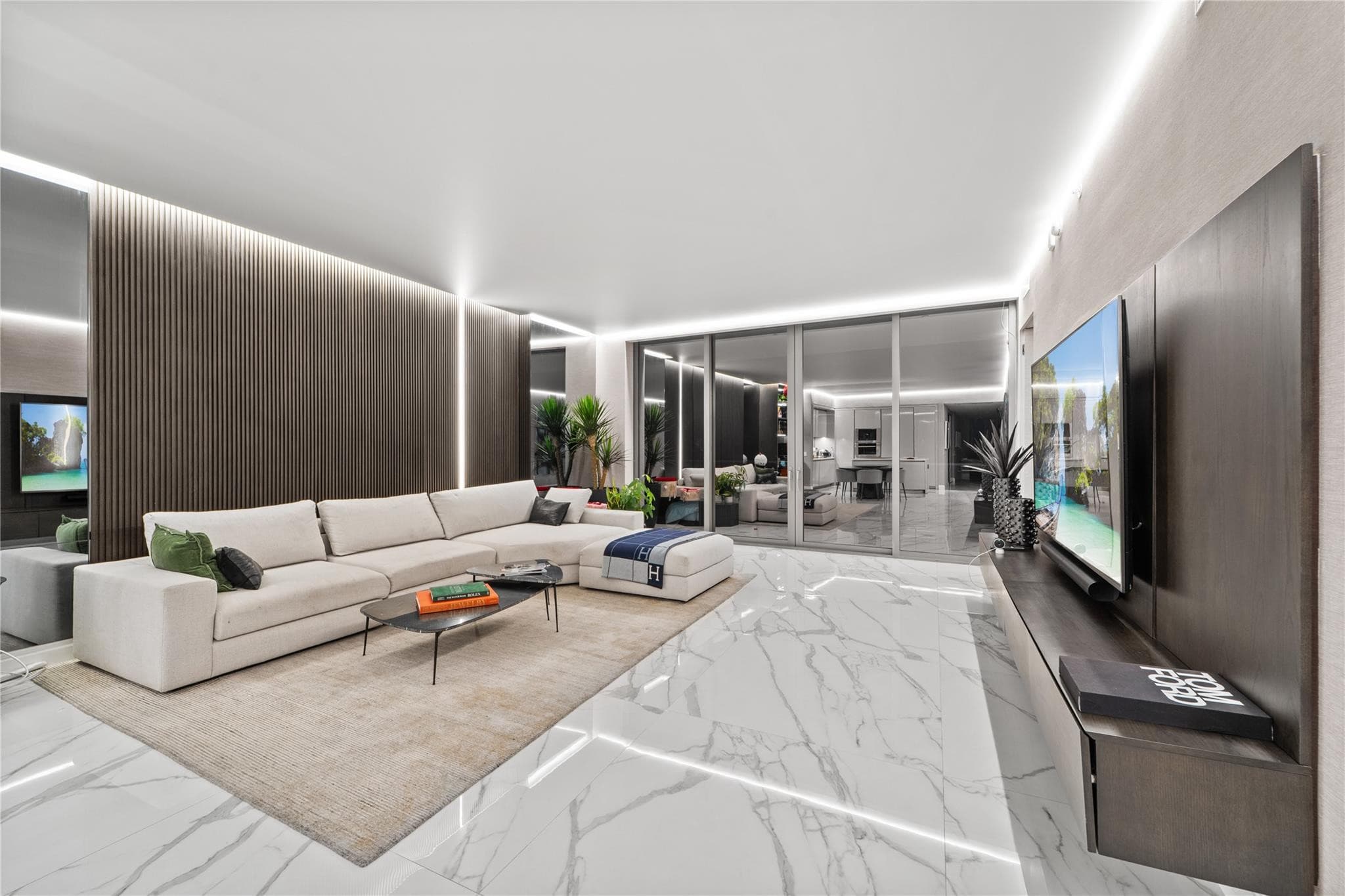 18975 Collins Avenue 3303, Sunny Isles Beach, FL 33160, Unit 3303