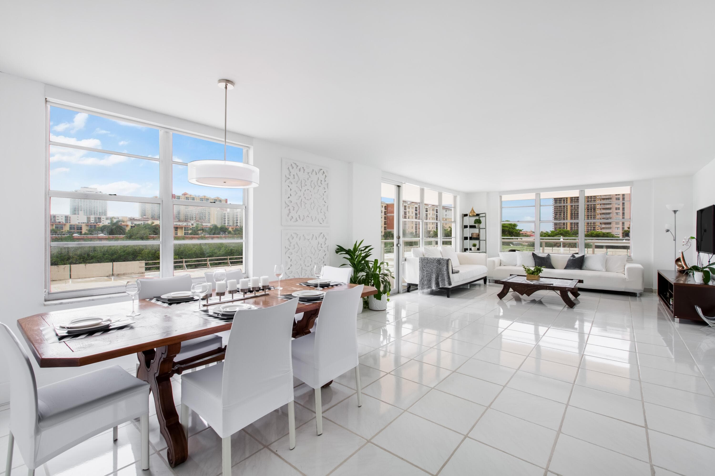230 174th Street 414, Sunny Isles Beach, FL 33160, Unit 414 - Photo 1