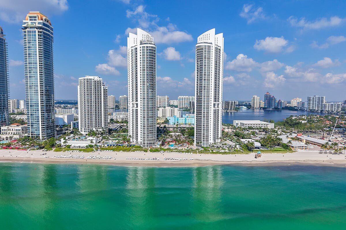 18201 Collins Avenue 3301a, Sunny Isles Beach, FL 33160, Unit 3301a - Photo 2