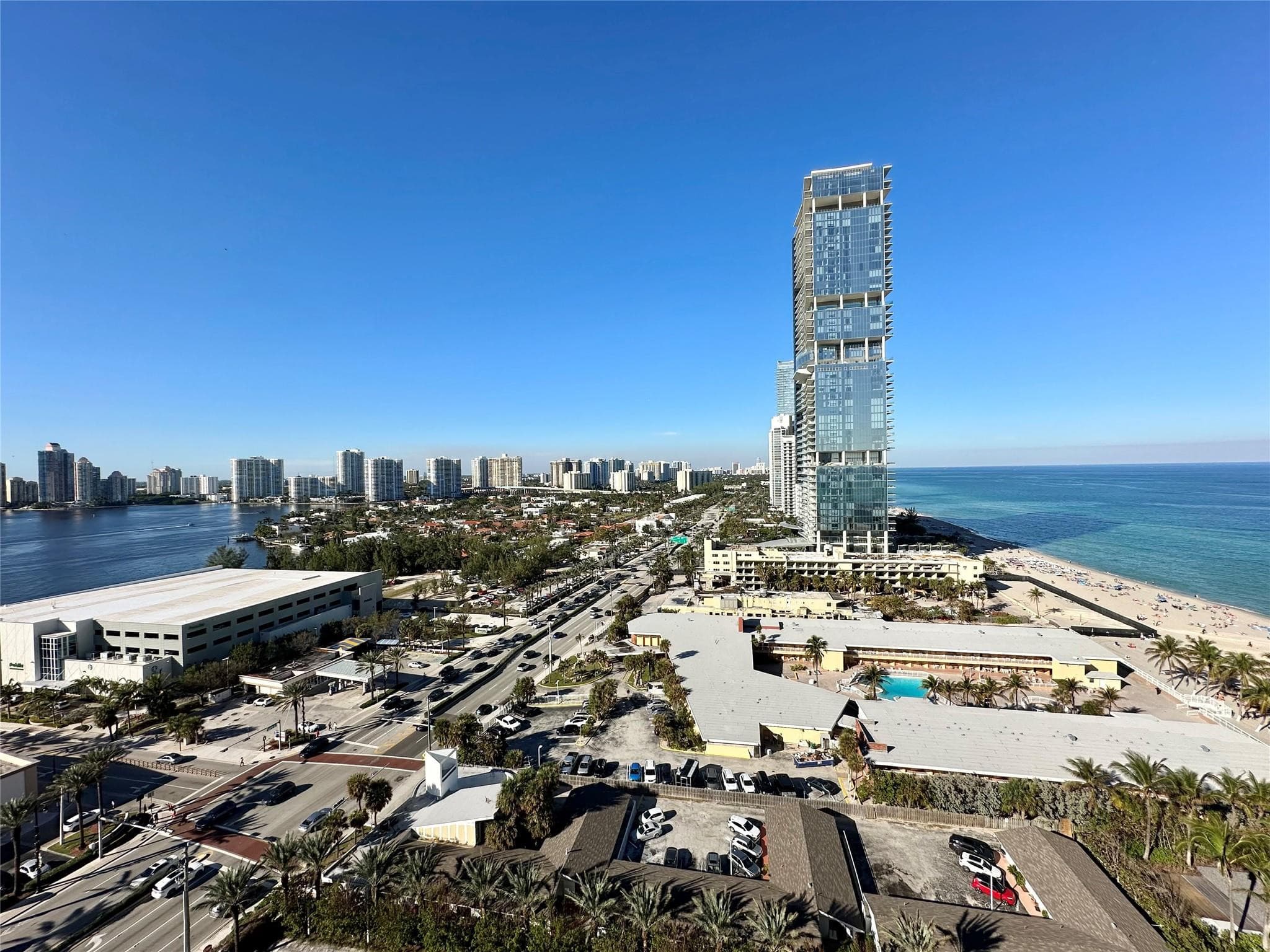 18201 Collins Avenue 1901, Sunny Isles Beach, FL 33160, Unit 1901 - Photo 1