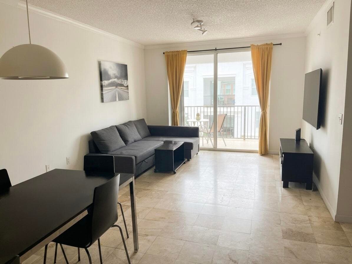 17100 N Bay Road 1911, Sunny Isles Beach, FL 33160, Unit 1911 - Photo 2